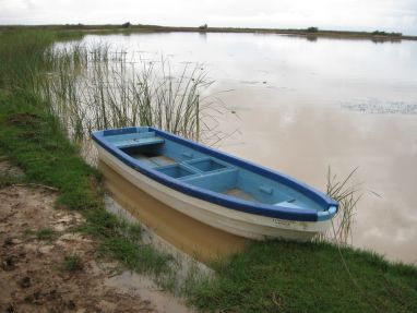 The only boats in the Lac de Guiers 
